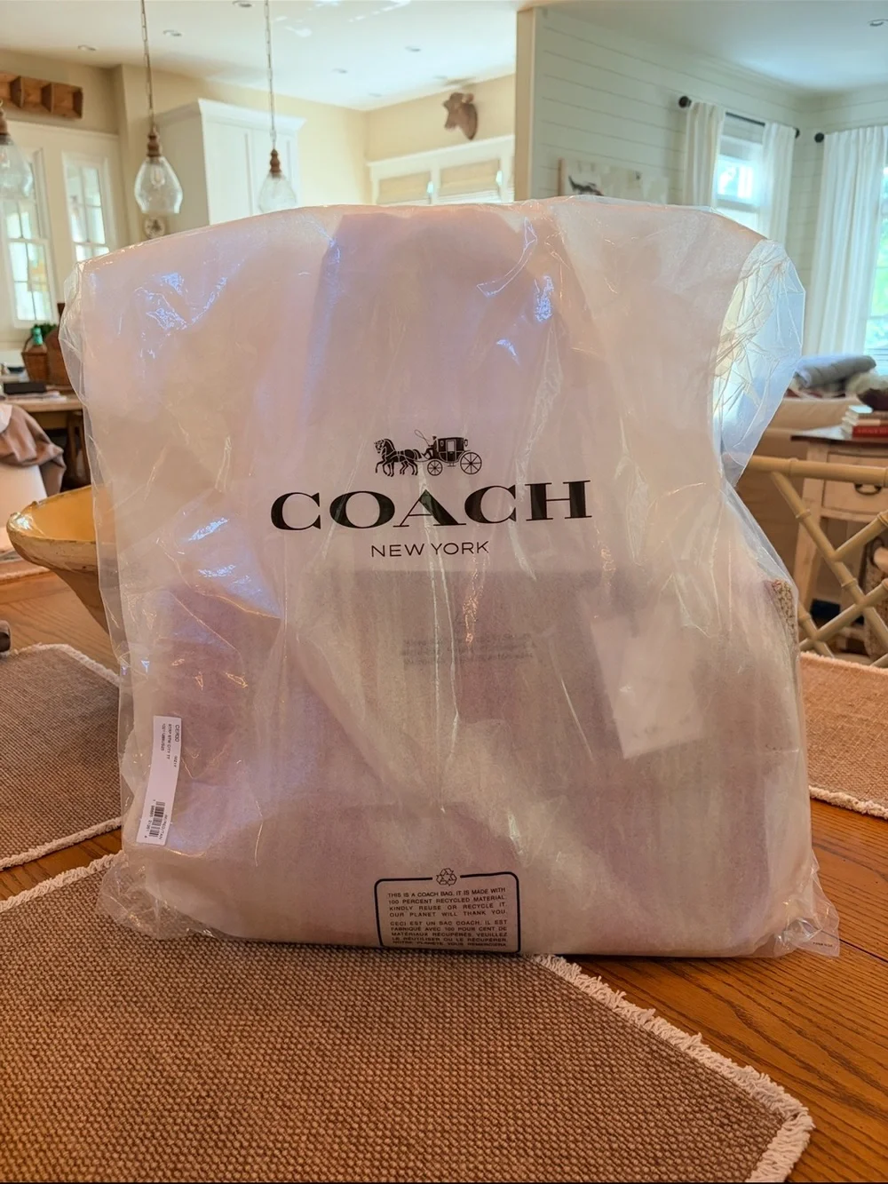 NWT COACH THE CITY TOTE BAG RED/TAN Striped Straw Tote Leather Logo, Handles.